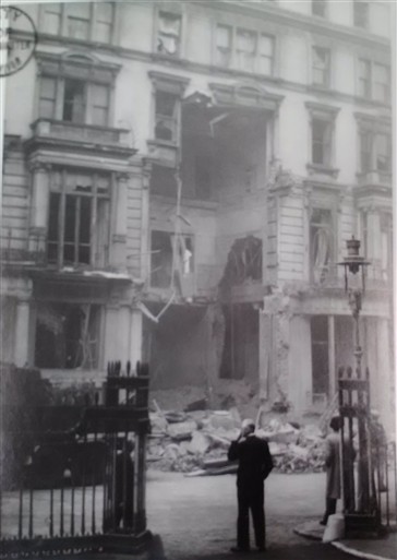 Photo:Damage to 1 Carlton House Terrace, October 1940